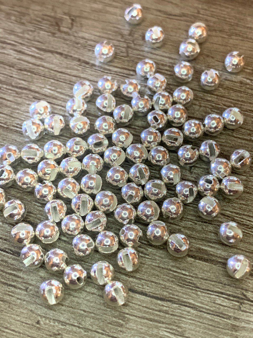 Lot De 50 Perles De Tungstène Fendues Argent 2.3mm Pour Montage De Mouches De Pêche - Uxcell