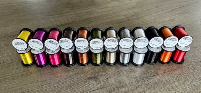 Fil SEMPERFLI NANO SILK ultra 30D 18/0 ou 50D 12/0