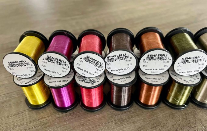 Fil SEMPERFLI NANO SILK ultra 30D 18/0 ou 50D 12/0