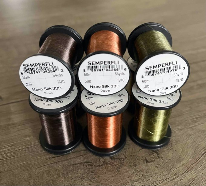 Fil SEMPERFLI NANO SILK ultra 30D 18/0 ou 50D 12/0